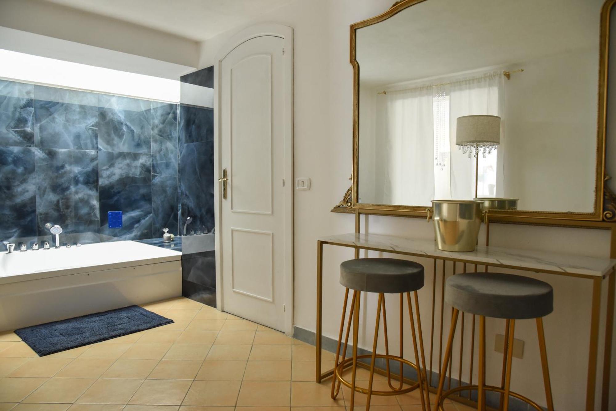 Villa La Terrazza Suites Соренто Екстериор снимка