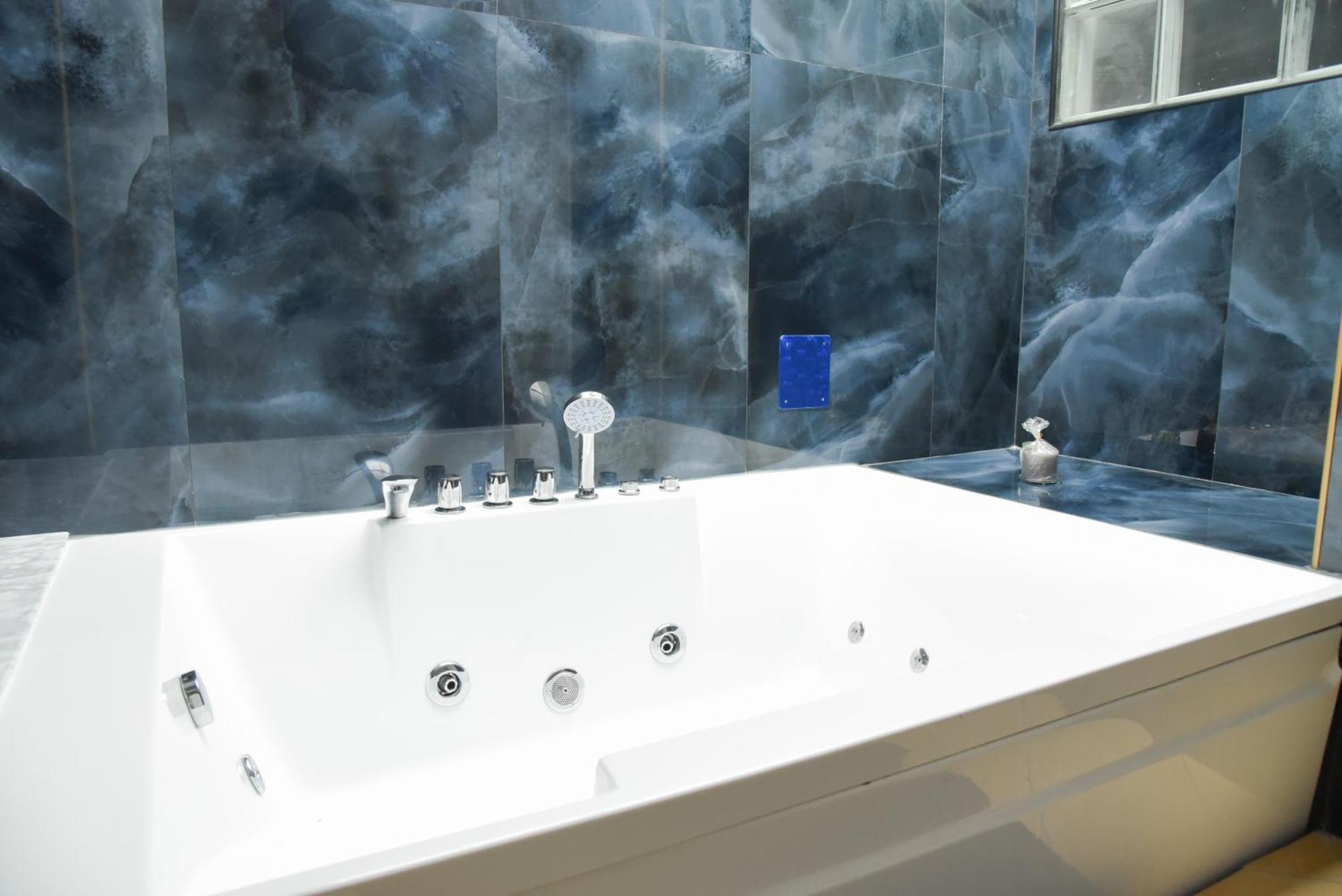 Villa La Terrazza Suites Соренто Екстериор снимка