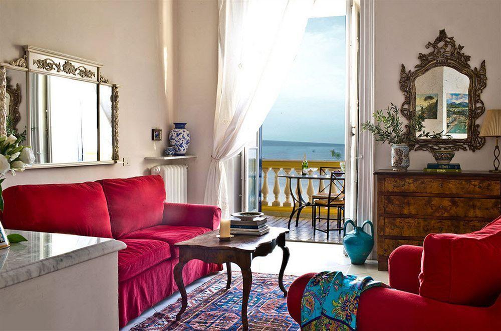 Villa La Terrazza Suites Соренто Екстериор снимка